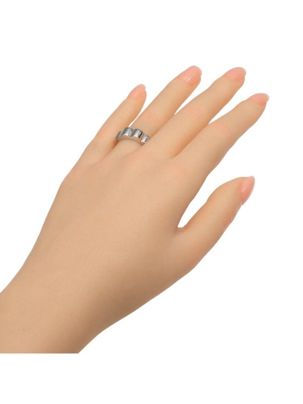Chanel Profile Camellia White Gold Ring - Picture 2 of 11